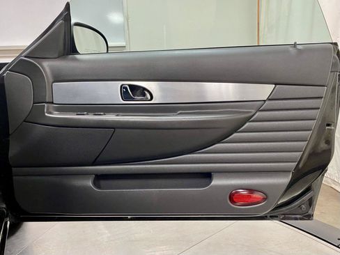 Used 2002 Ford Thunderbird RWD image 27