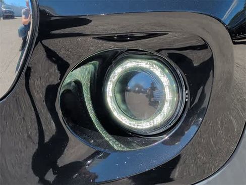 Used 2020 MINI Cooper 2-Door Hardtop image 10