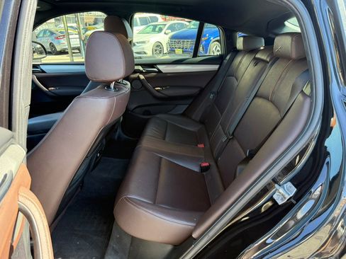 Used 2017 BMW X4 M40i image 9