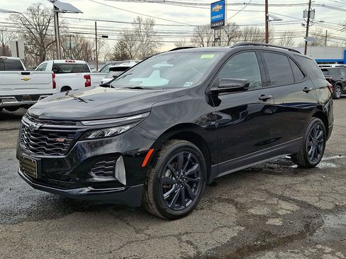 Used 2024 Chevrolet Equinox RS image 3