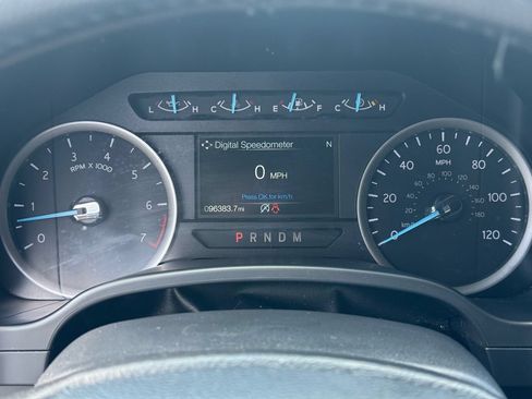 Used 2018 Ford Expedition XLT w/ Equipment Group 201A RWD image 6
