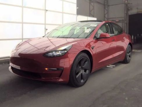 Used 2022 Tesla Model 3 Long Range AWD/4WD image 1