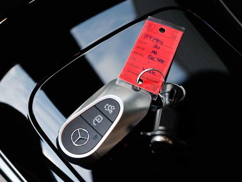 Used 2026 Mercedes-Benz GLC 300 4MATIC image 49