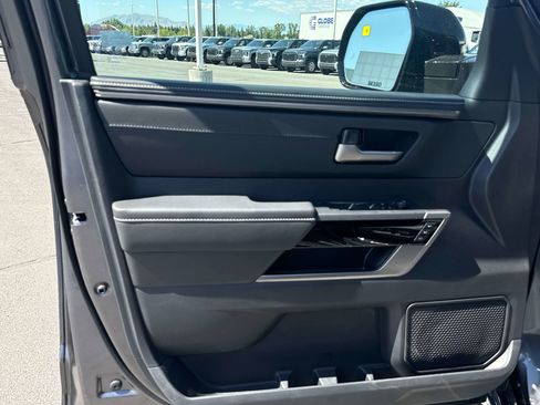 New 2026 Toyota Tundra Limited AWD/4WD image 9