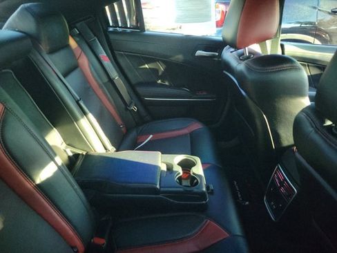 Used 2022 Dodge Charger Scat Pack image 4