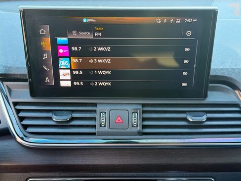 Certified 2023 Audi Q5 2.0T Premium Plus w/ Premium Plus Package image 30