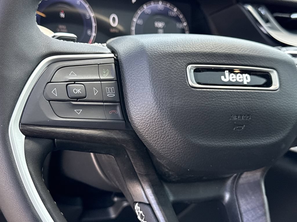 New 2026 Jeep Grand Cherokee Altitude RWD image 16