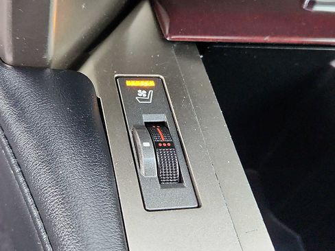 Used 2019 Lexus GX 460 Premium image 26