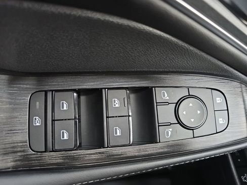 New 2026 Nissan Rogue Platinum image 30