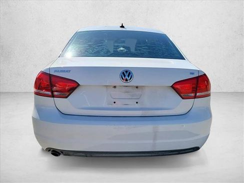 Used 2012 Volkswagen Passat 2.5 SE image 6