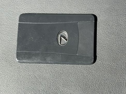 Used 2023 Lexus ES 300h w/ Accessory Package (Z2) FWD image 36