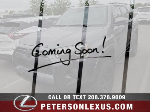 Used 2023 Toyota 4Runner SR5 Premium w/ Moonroof Package AWD/4WD image 1