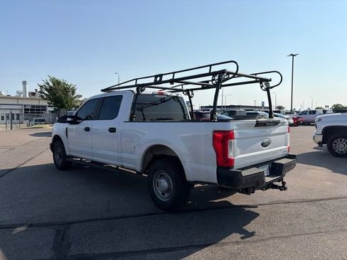 Used 2018 Ford F250 XL w/ Power Equipment Group RWD image 4