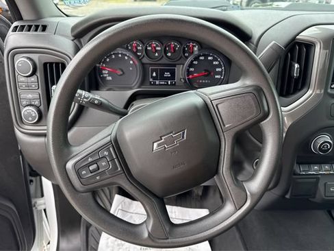 Used 2023 Chevrolet Silverado 1500 Custom Trail Boss w/ LPO, Dark Essentials Package AWD/4WD image 16