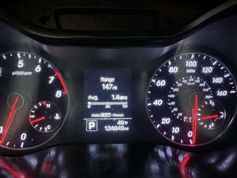 Used 2016 Hyundai Veloster Turbo w/ Option Group 04 image 24