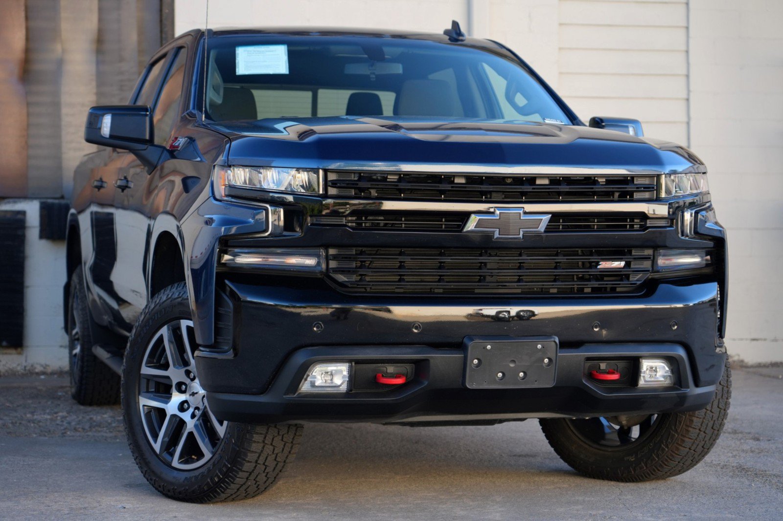 Used 2020 Chevrolet Silverado 1500 LT Trail Boss AWD/4WD image 2
