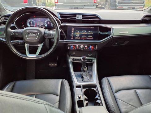 Used 2022 Audi Q3 2.0T Premium Plus w/ Premium Plus Package image 17