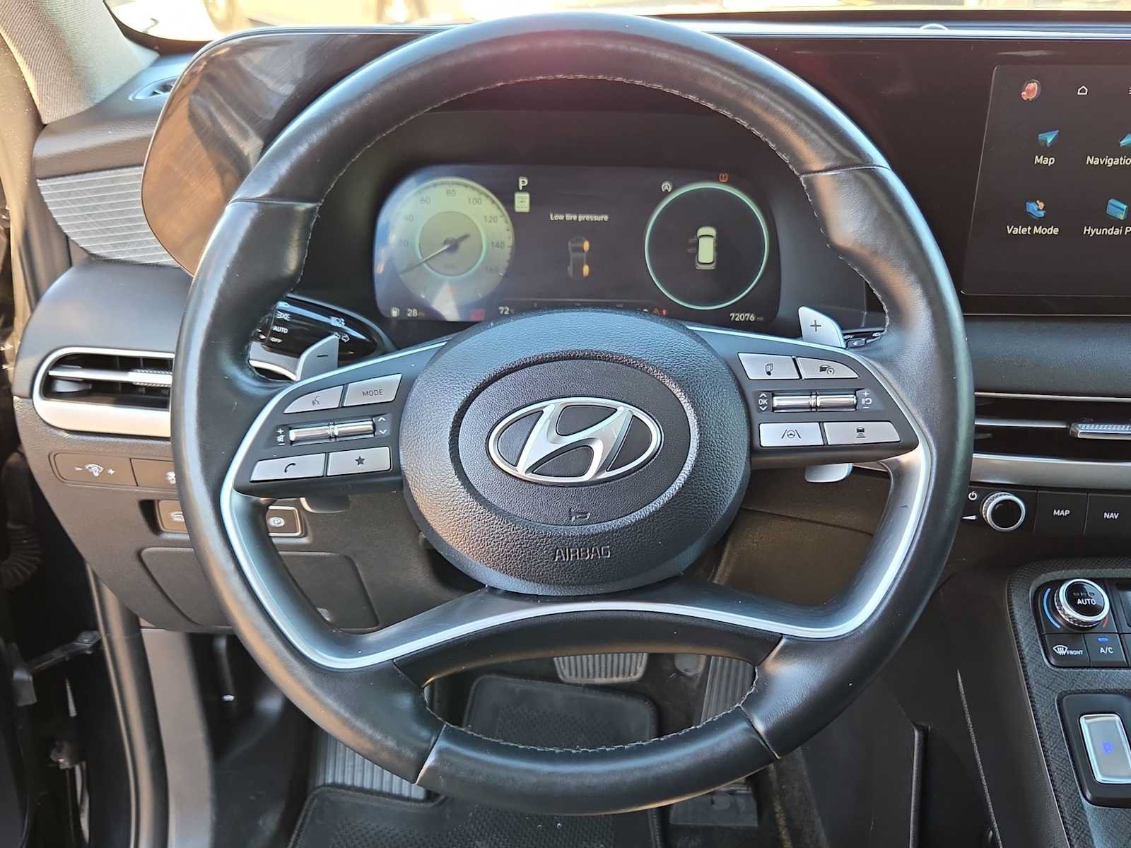 Used 2023 Hyundai Palisade Limited FWD image 19
