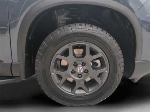 New 2026 Honda Pilot TrailSport image 11