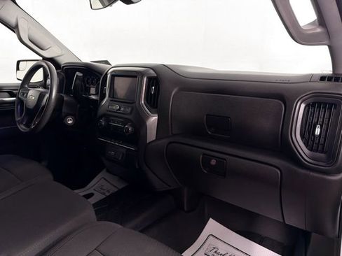 Used 2021 Chevrolet Silverado 1500 Custom AWD/4WD image 28