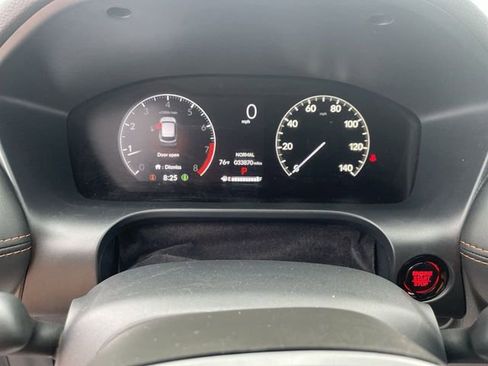 Certified 2025 Honda HR-V Sport image 20