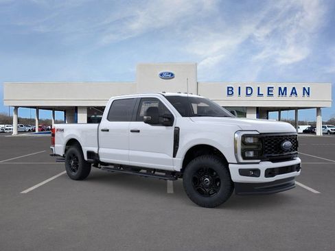 New 2026 Ford F250 XL w/ STX Appearance Package AWD/4WD image 9