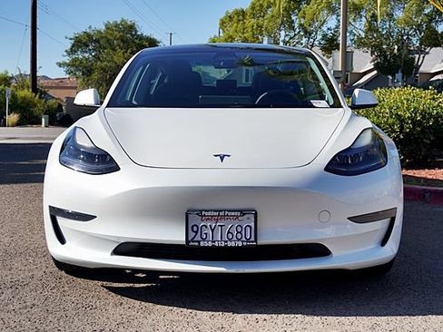 Used 2023 Tesla Model 3 Standard Range RWD image 4