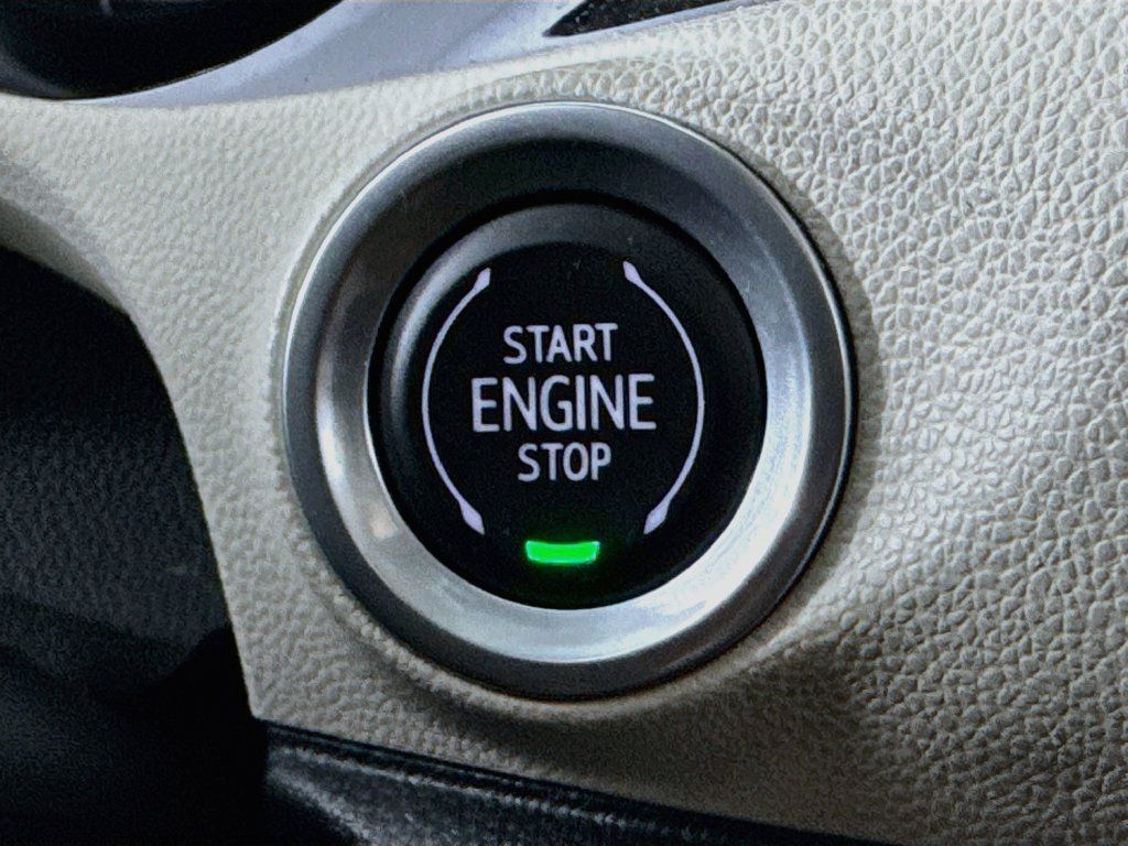 Used 2021 Buick Encore GX Select AWD/4WD image 19