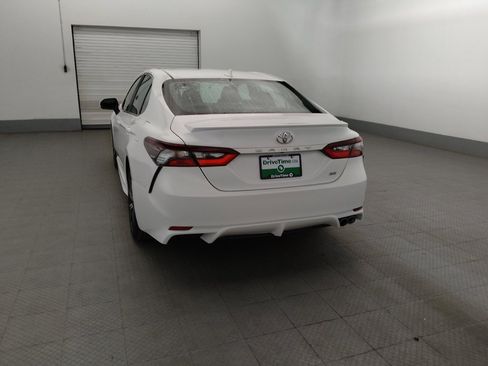 Used 2023 Toyota Camry SE FWD image 6