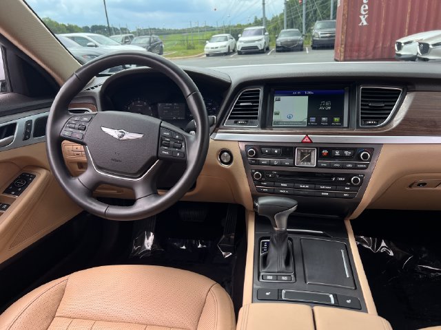 Used 2018 Genesis G80 3.8 RWD image 16