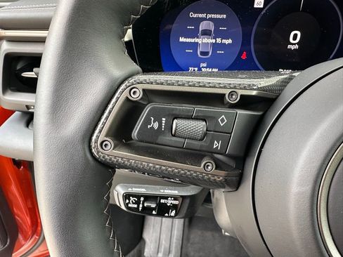 Certified 2025 Porsche Macan Turbo Electric AWD/4WD image 19