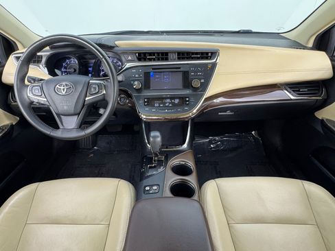 Used 2013 Toyota Avalon XLE image 10