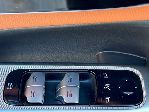 Certified 2026 Mercedes-Benz GLC 300 4MATIC image 35