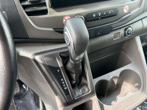 Used 2022 Ford Transit 350 XLT image 29