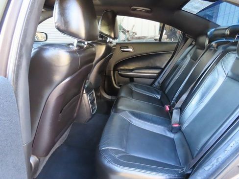 Used 2021 Dodge Charger SXT w/ Leather Interior Group image 29