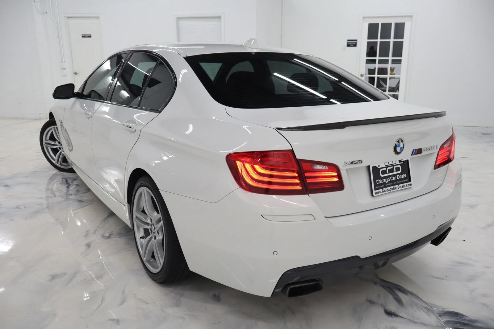 Used 2016 BMW 550i xDrive Sedan AWD/4WD image 5