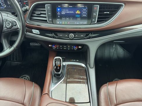 Used 2020 Buick Enclave Avenir w/ Avenir Technology Package image 19