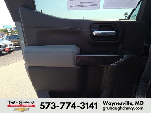 Used 2021 Chevrolet Silverado 1500 LTZ w/ Z71 Off-Road Package AWD/4WD image 27