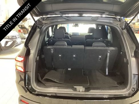 Used 2023 Honda Pilot Sport image 16