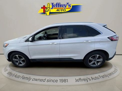 Used 2019 Ford Edge SEL w/ Equipment Group 201A image 2