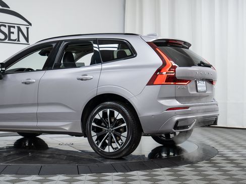 New 2026 Volvo XC60 B5 Plus w/ Protection Package Premier AWD/4WD image 29