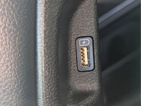 Used 2022 Kia Telluride EX w/ EX Premium Package image 14