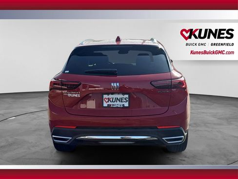 Used 2025 Buick Envision Preferred AWD/4WD image 9