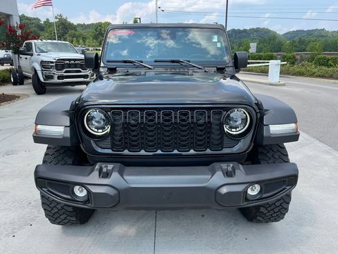 Used 2025 Jeep Wrangler Unlimited Sport AWD/4WD image 30