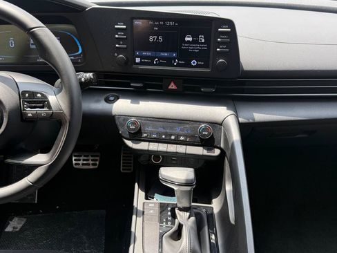 Used 2025 Hyundai Elantra Sport w/ Cargo Package FWD image 16