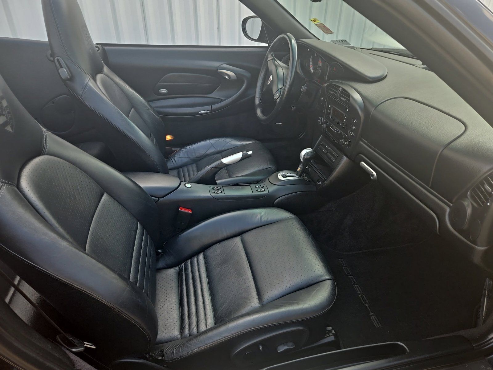 Used 2002 Porsche 911 Carrera RWD image 17