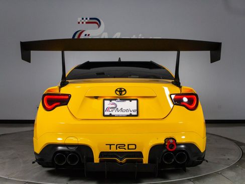 Used 2015 Scion FR-S Release Series 1.0 RWD image 6
