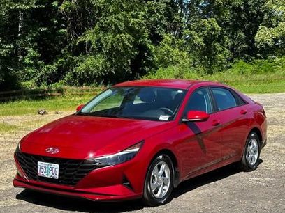 Certified 2023 Hyundai Elantra SE
