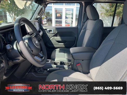 New 2025 Jeep Wrangler Unlimited Sport image 3