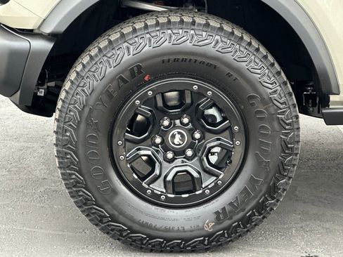 New 2026 Ford Bronco Big Bend w/ Black Diamond Package AWD/4WD image 25
